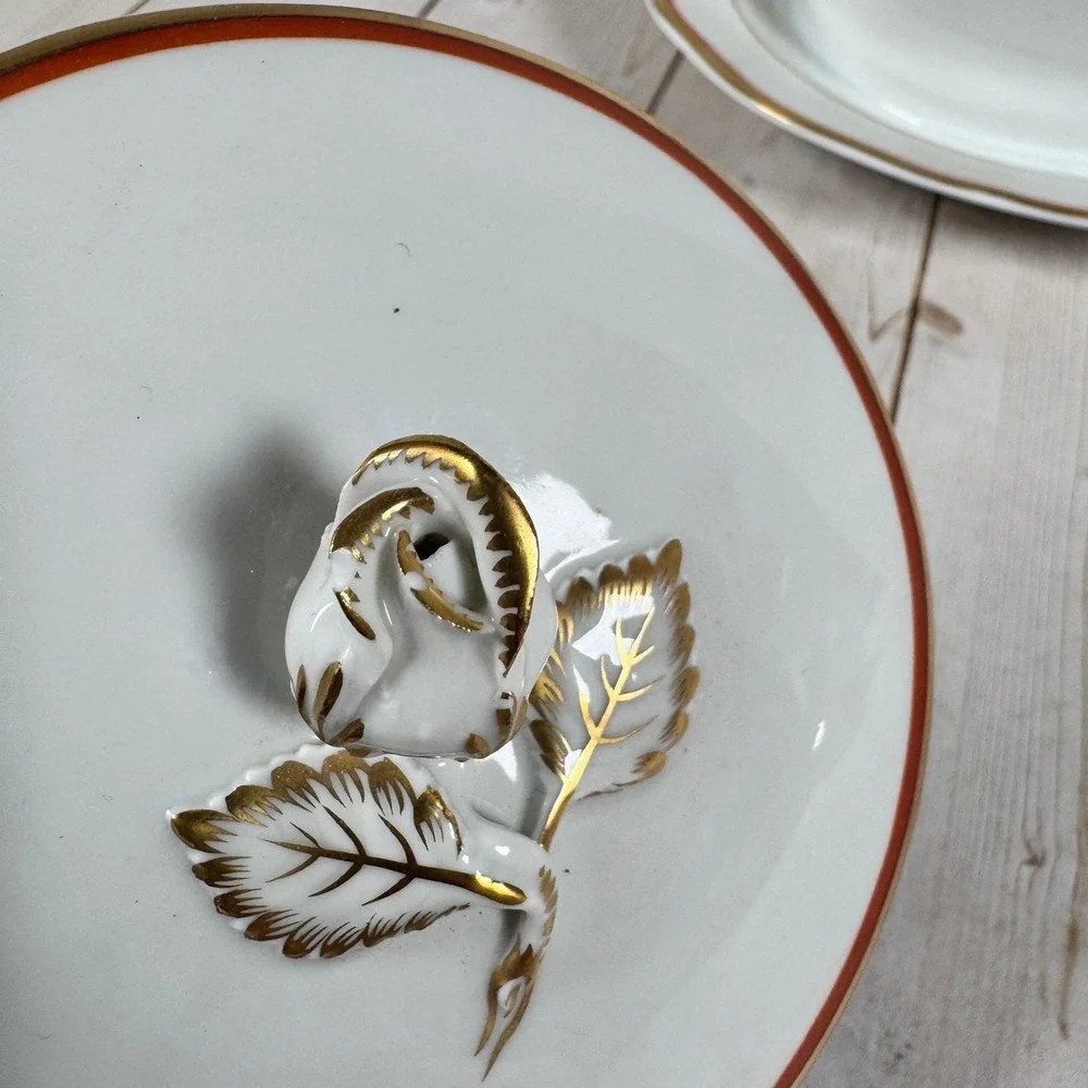 Meissen this porcelain